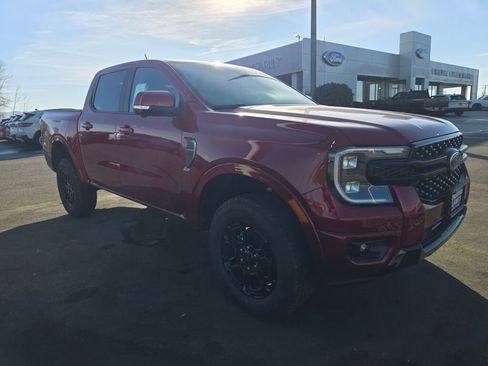 New 2025 Ford Ranger Lariat w/ Black Appearance Package AWD/4WD image 3