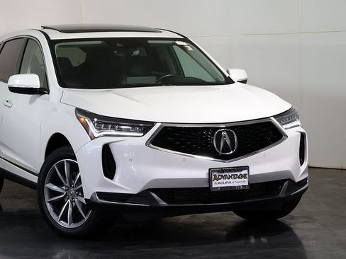 Used 2023 Acura RDX AWD w/ Technology Package image 6