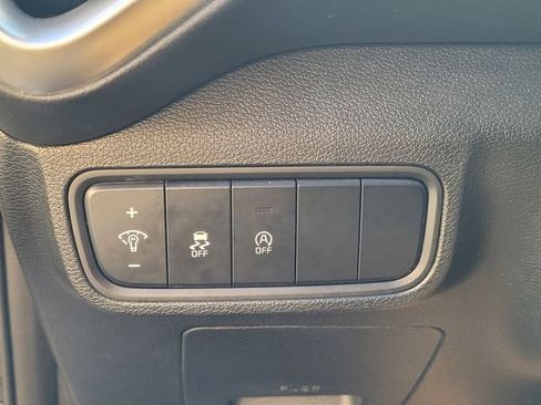 Used 2024 Kia Soul LX w/ Option Group 015 image 23