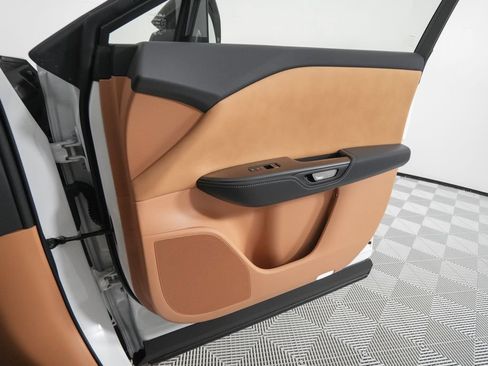 Certified 2025 Lexus RZ 300e w/ Accessory Package (2T) FWD image 21