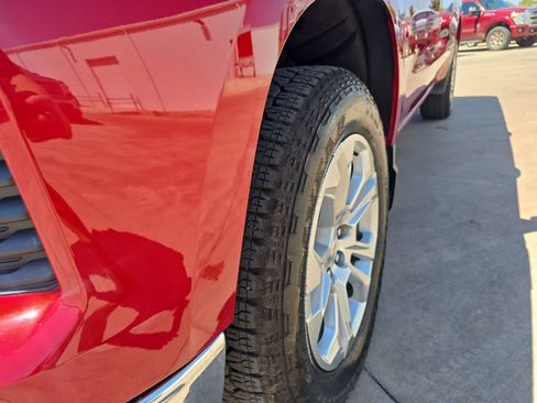 Used 2024 Chevrolet Silverado 1500 LTZ w/ LTZ Convenience Package II AWD/4WD image 33