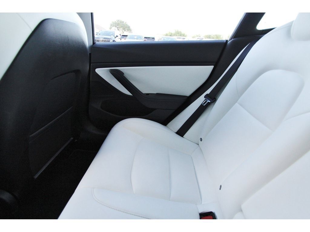 Used 2018 Tesla Model 3 Performance AWD/4WD image 13