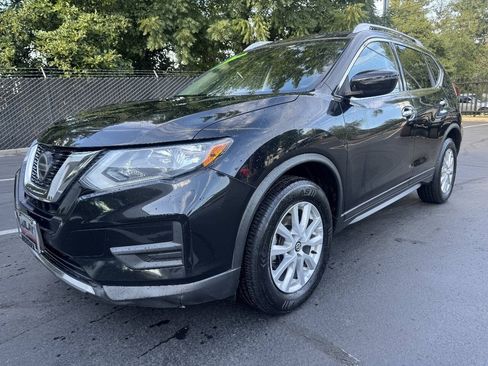 Used 2019 Nissan Rogue SV AWD/4WD image 1
