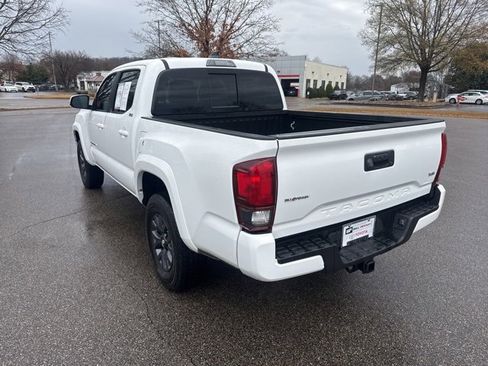 Used 2023 Toyota Tacoma SR5 image 3