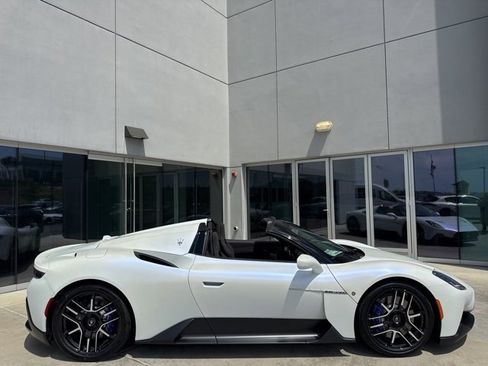 New 2023 Maserati MC20 Spyder image 16
