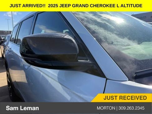 New 2025 Jeep Grand Cherokee L Altitude image 6