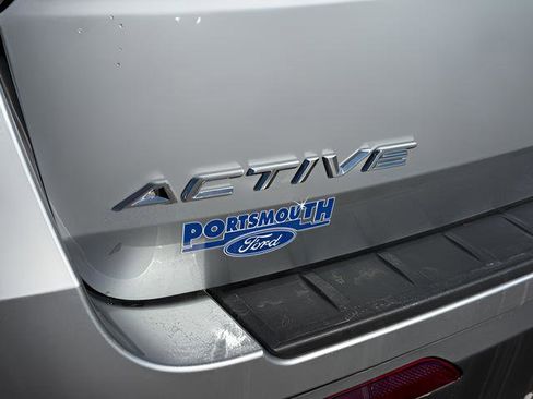 Used 2025 Ford Explorer Active w/ Active Comfort Package AWD/4WD image 21