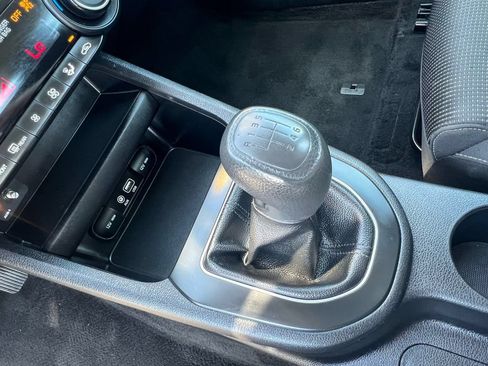 Used 2019 Kia Forte Sedan FWD image 22