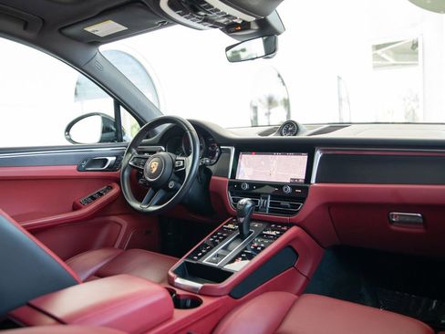Certified 2023 Porsche Macan GTS AWD/4WD image 25