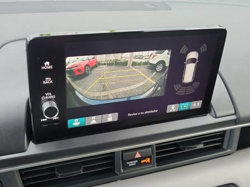 Used 2024 Honda Pilot Touring image 22