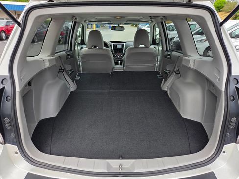 Used 2012 Subaru Forester 2.5X Premium image 21