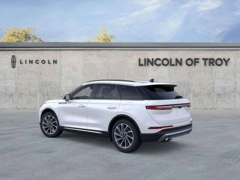 New 2026 Lincoln Corsair Premiere image 48