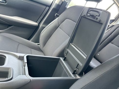 New 2025 Nissan Sentra S image 31