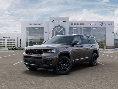 New 2025 Jeep Grand Cherokee L Limited w/ Trailer Tow Package image 1