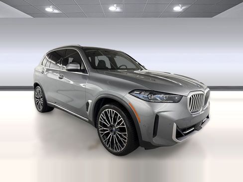 Used 2025 BMW X5 xDrive40i AWD/4WD image 7