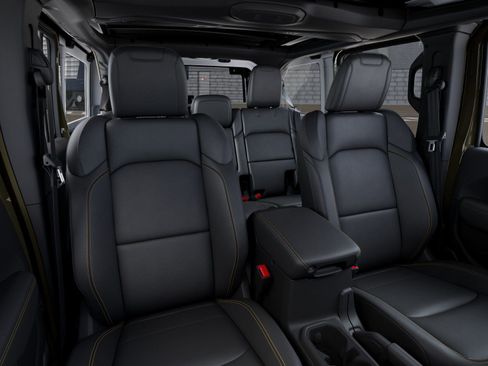 New 2026 Jeep Wrangler Unlimited Sahara AWD/4WD image 24