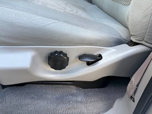 Used 2002 Ford F150 XLT AWD/4WD image 20