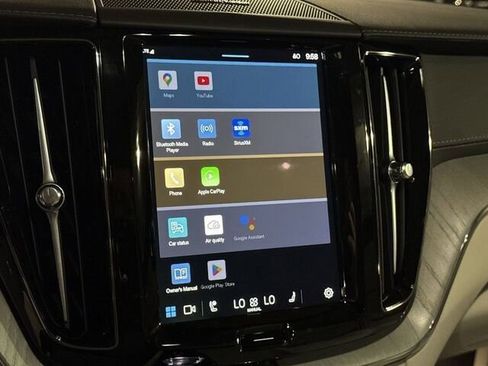 New 2025 Volvo XC60 B5 Ultra w/ Protection Package Premier image 15