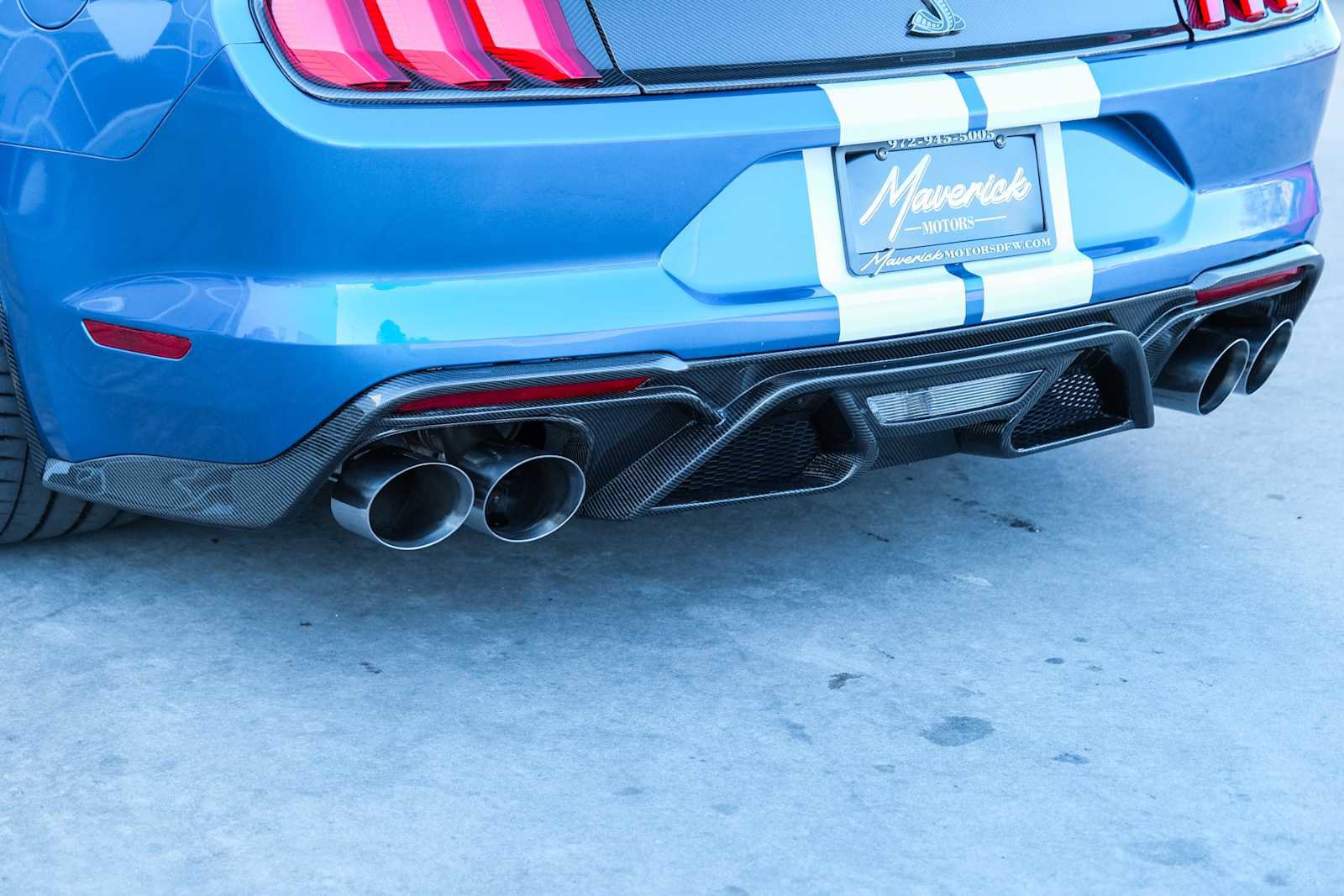 Used 2020 Ford Mustang Shelby GT500 w/ Technology Package RWD image 19