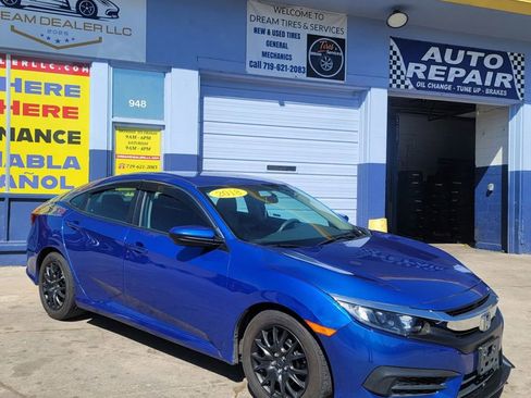 Used 2018 Honda Civic LX image 7
