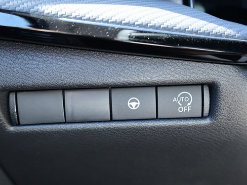 New 2026 Nissan Kicks SR w/ Cold Weather Package image 15