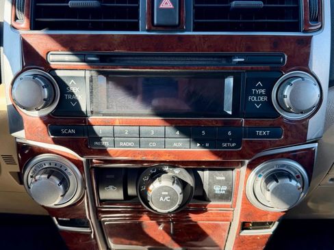 Used 2011 Toyota 4Runner SR5 image 14