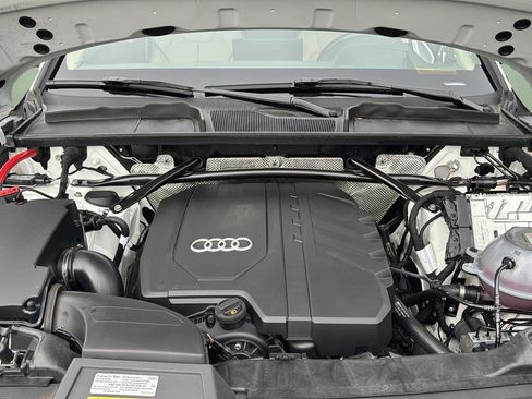 Used 2024 Audi Q5 2.0T Prestige image 12