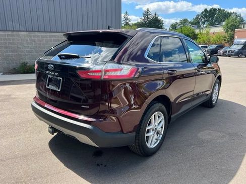 Used 2024 Ford Edge SEL w/ Convenience Package AWD/4WD image 5