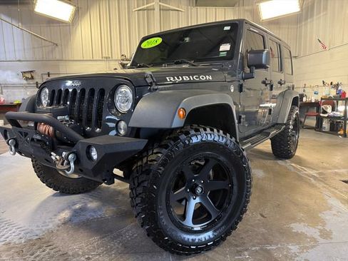 Used 2018 Jeep Wrangler Unlimited Rubicon w/ Cold Weather Group AWD/4WD image 1