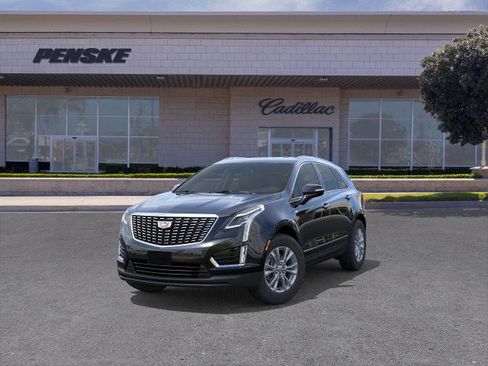 New 2026 Cadillac XT5 Luxury image 8