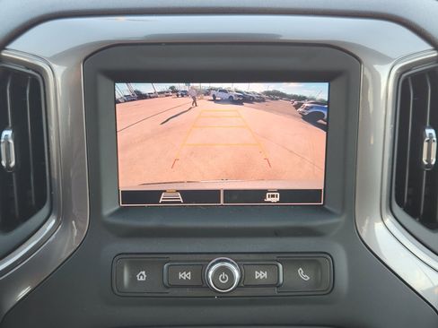 Used 2024 Chevrolet Silverado 1500 Custom w/ Dark Appearance Package image 19