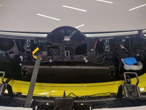 New 2025 Volkswagen ID. Buzz 1st Edition image 7