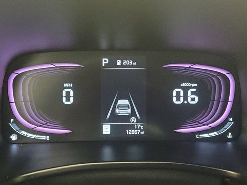 Used 2025 Kia Soul LX w/ LX Technology Package image 23