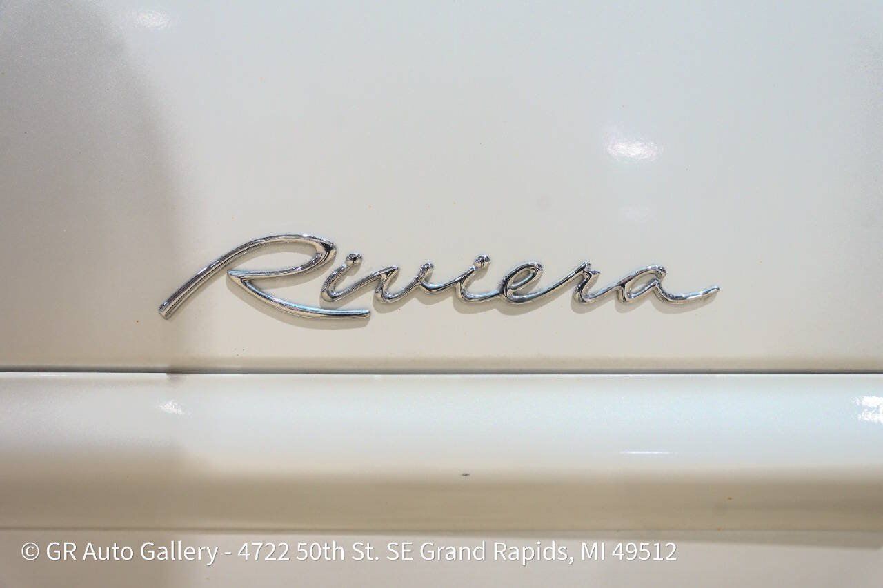 Used 1998 Buick Riviera Supercharged Coupe FWD image 25