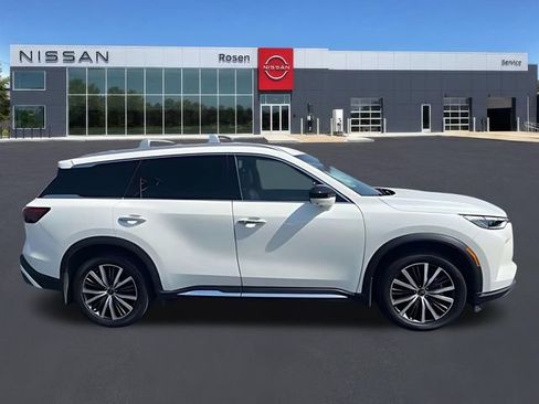 Used 2025 INFINITI QX60 Sensory w/ Lighting Package (N94) AWD/4WD image 4
