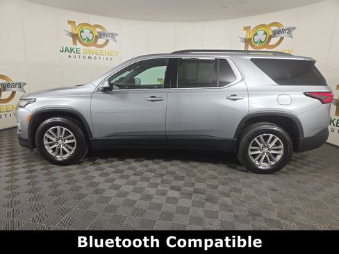 Certified 2023 Chevrolet Traverse LT FWD image 4