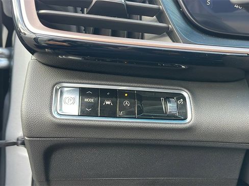 Used 2025 Buick Envision Sport Touring image 25