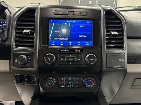 Used 2022 Ford F350 XLT w/ XLT Premium Package AWD/4WD image 36