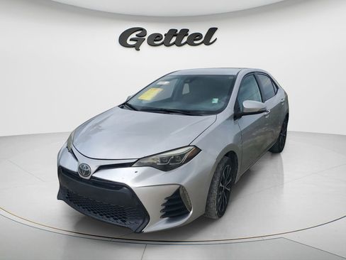 Used 2017 Toyota Corolla SE FWD image 1