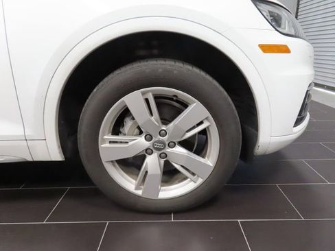 Used 2019 Audi Q5 2.0T Premium Plus w/ Premium Plus Package image 20