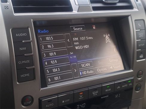 Used 2017 Lexus GX 460 Premium image 26