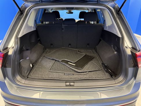 Used 2024 Volkswagen Tiguan S AWD/4WD image 25