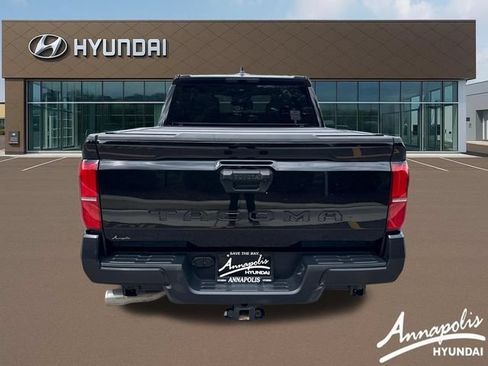 Used 2025 Toyota Tacoma SR RWD image 4