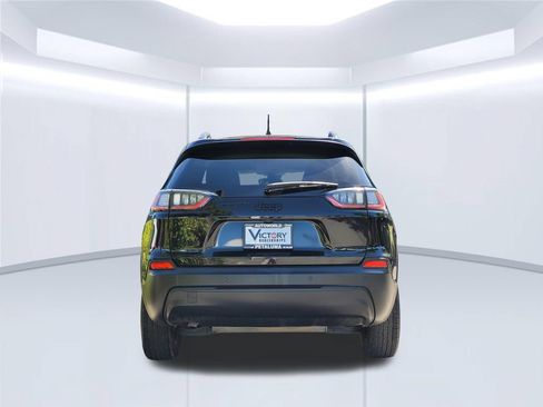 Used 2023 Jeep Cherokee Altitude Lux AWD/4WD image 6