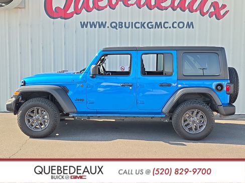 Used 2025 Jeep Wrangler Unlimited Sport AWD/4WD image 4