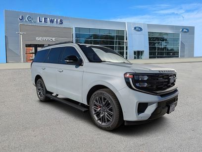 New 2025 Ford Expedition Platinum w/ Stealth Performance Package