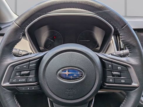 Certified 2023 Subaru Outback Onyx Edition AWD/4WD image 35
