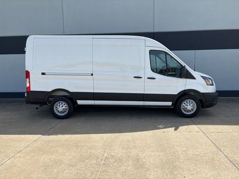 New 2026 Ford Transit 350 148 Medium Roof RWD image 6