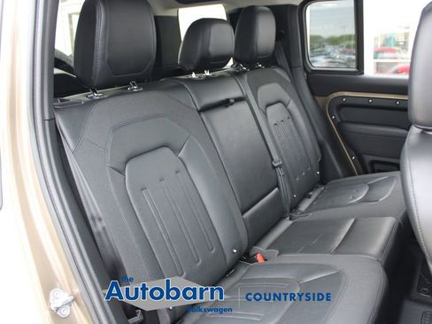 Used 2021 Land Rover Defender 110 SE AWD/4WD image 26