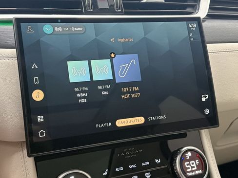 Used 2023 Jaguar F-PACE S AWD/4WD image 21